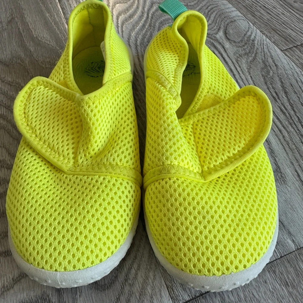 Hartley Toddler Water Shoes by Sun Squad Size 9/10